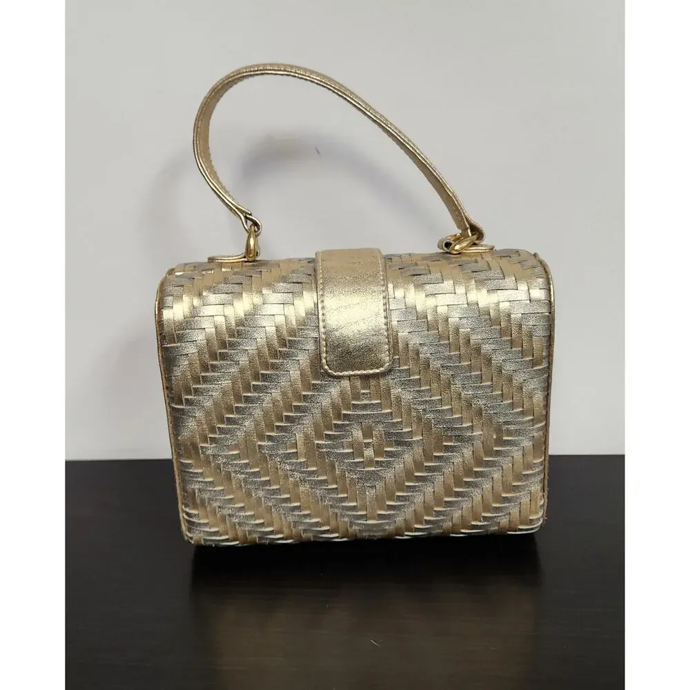 Gold Coast Gold/Metalic Woven Leather Design - Picture 5 of 10
